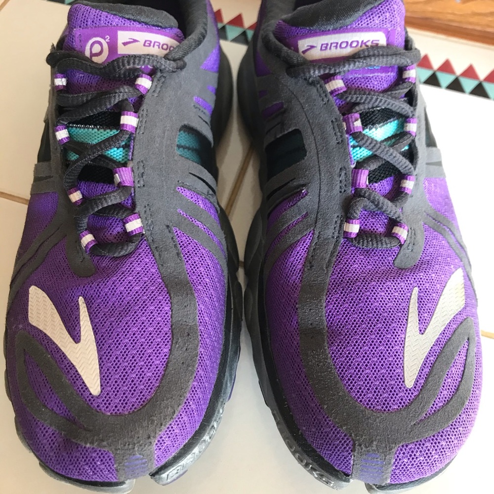 Brooks Pure Cadence 2 Athletic Shoes